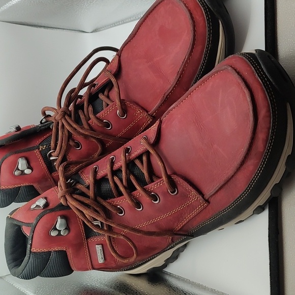 Rockport XCS Red Rugged Boots with Moc-Toe Design Waterproof Size 12 Excellent - Picture 2 of 16